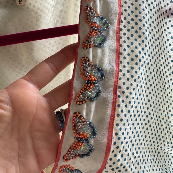 100% Silk Shell Ladies Top - Picture 2 of 4